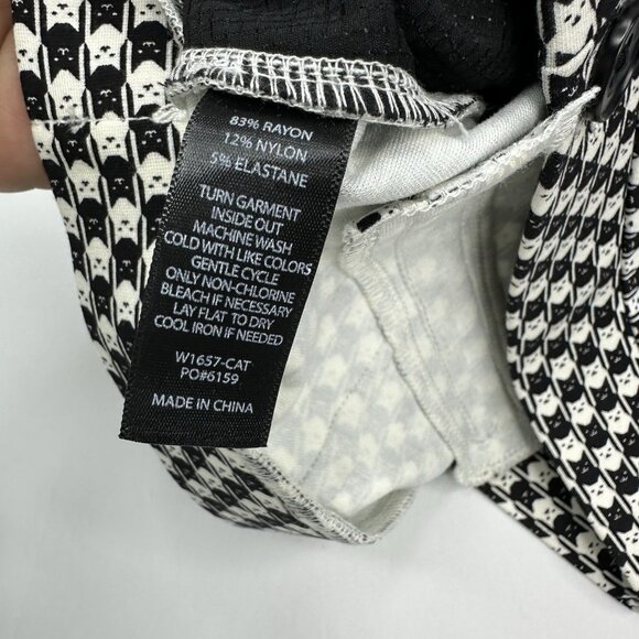 Betabrand NWT Catstooth Skinny-Leg Pencil Dress Yoga Pant Small Short Petite - Picture 9 of 15